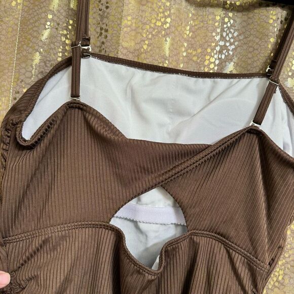 Women's Brown Ribbed One Piece Ruched Side Tie Swimsuit Med NWOT - Picture 4 of 9